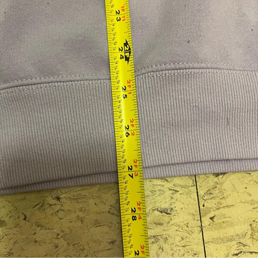 Disney World Sweatshirt Minnie "Vibin & Thrivin"  Long Sleeve Pullover Medium - Picture 8 of 8